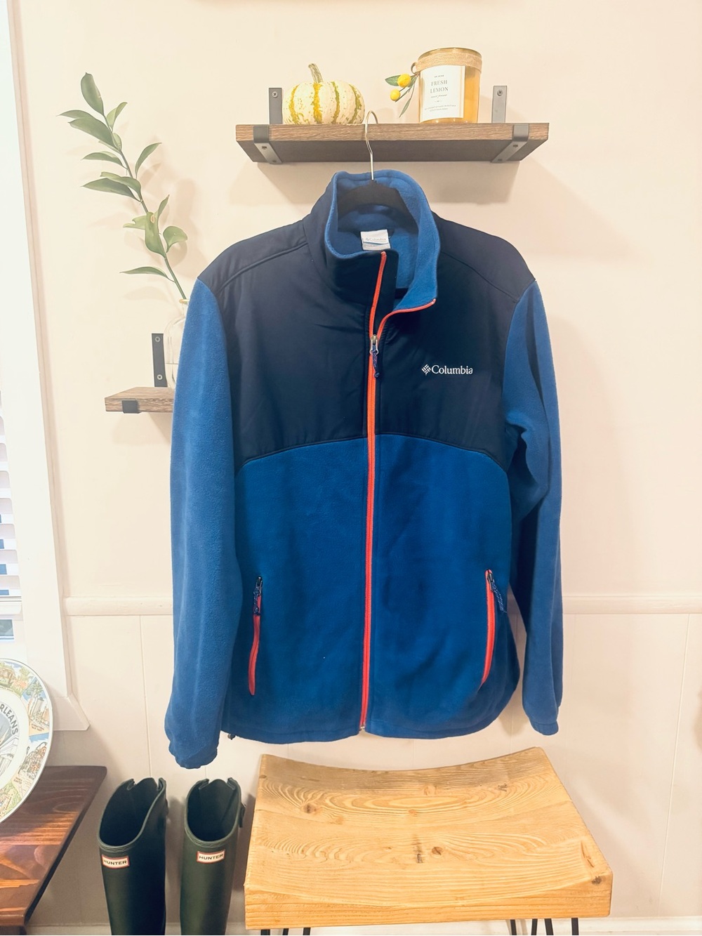 Columbia Men's Blue Fleece Jacket with Contrast Trim Size Large